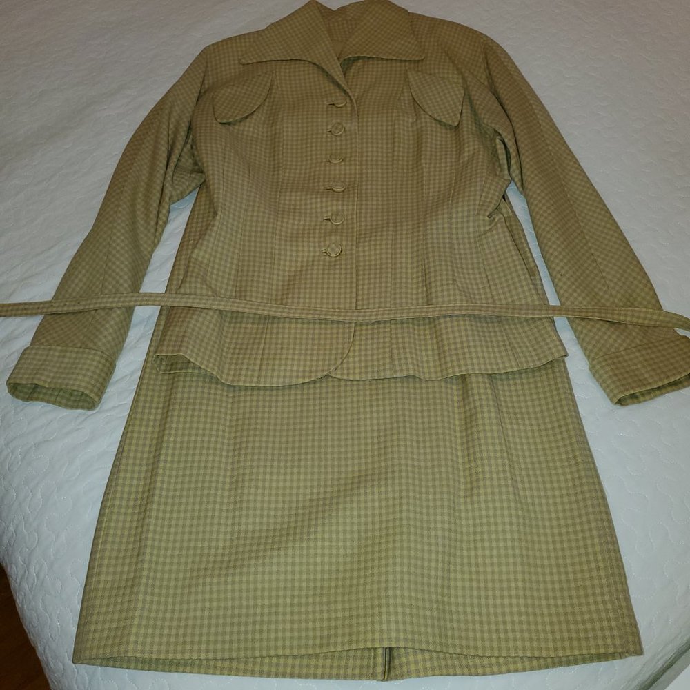 TRUE VINTAGE 1950'S SUIT - Picture 2 of 3